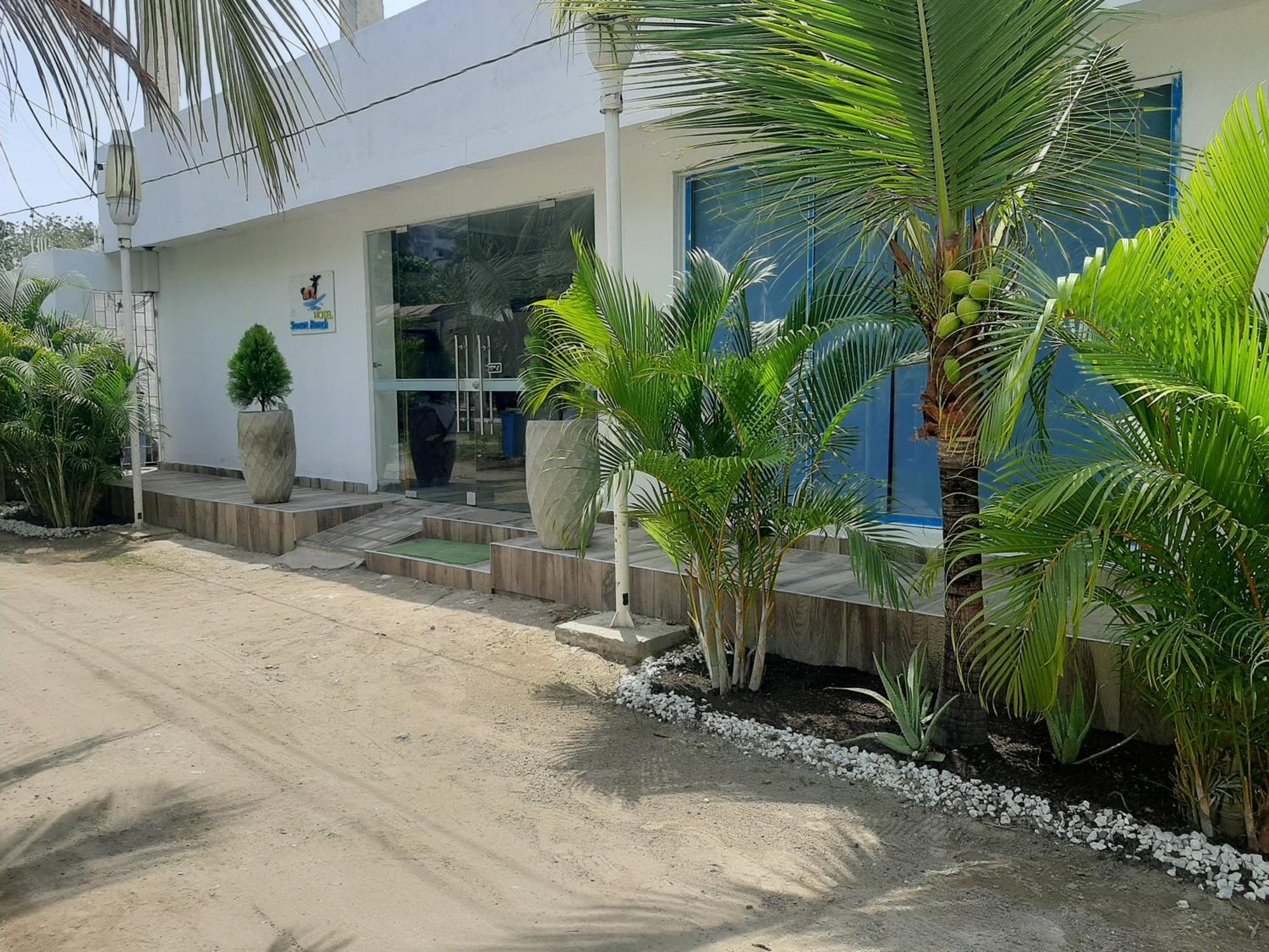 Hotel Sunset Beach Cartagena Exterior photo